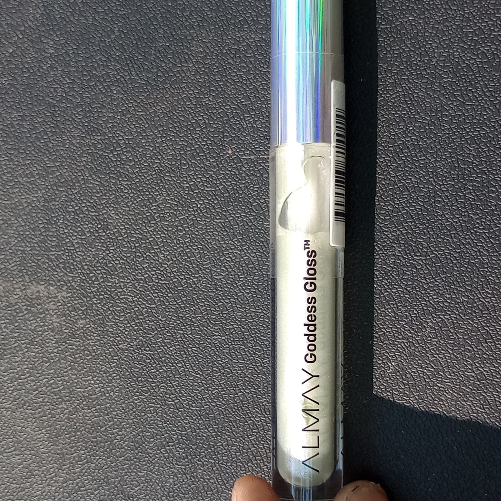 Almay goddess gloss